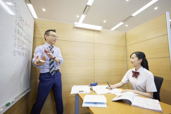 株式会社キョーイクの「メディカルラボ」が医系専門予備校に関する調査でNo.1を獲得　調査実施：株式会社ドゥ・ハウス