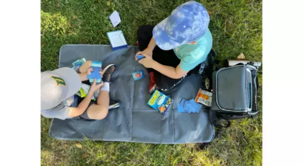 カリフォルニア発！ハイチェア＆アクティビティシート内蔵バックパックが9/29まで「Makuake」にて日本先行販売中