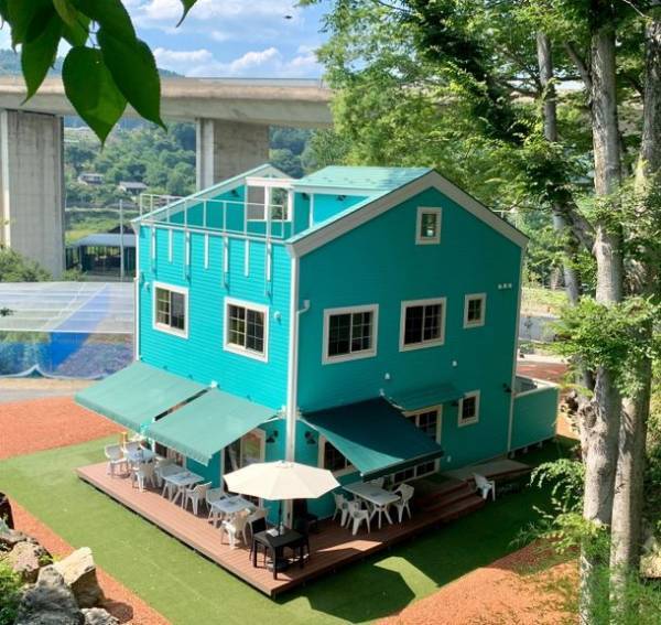 約30年ぶりに秩父市にオープンしたシネコンを記念して「SLユナイテッド・シネマ ウニクス秩父 開業記念号」を9/17(土)に運行！9/18(日)に「SLちちぶシャインマスカット郷」、9/25(日)に「SL CHICHIBU FARM STAY EXPRESS」を運行