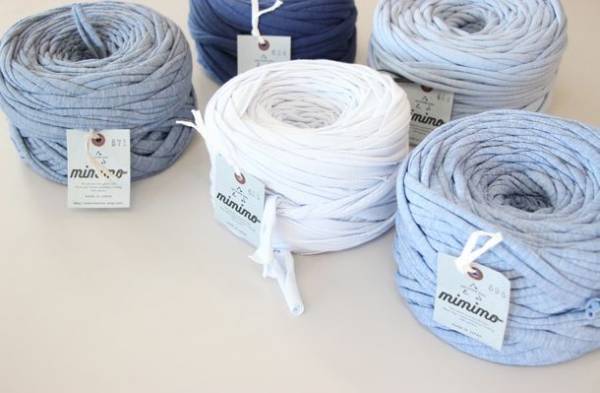 老舗染色会社≪土田産業≫がECOな糸玉を販売開始！廃棄されるはずの布ミミをアップサイクルした紐で編み物を