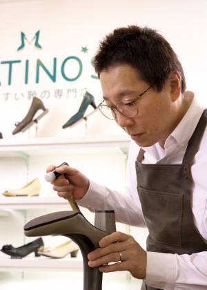 【本日グランドオープン！】歩きやすい靴の専門店『マティノス銀座本店』、秋冬新作パンプスを販売開始！感動の履き心地とデザイン性を実現