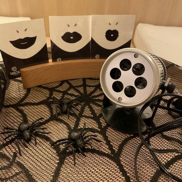 ゴーストたちのお部屋へようこそハロウィンゴーストルーム 販売開始