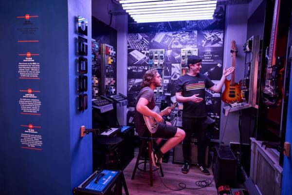 ローランド初の直営店舗『ローランドストア』の第1号店をロンドンにオープン