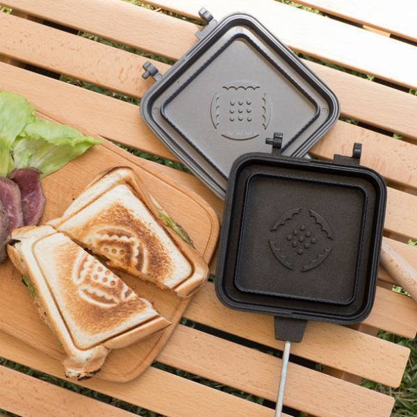 《予約受付中》お家でも外でも手軽に作れるホットサンドメーカー／ワッフルメーカーがアウトドアブランド『S'more』から発売！