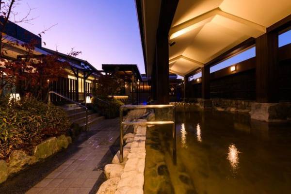 全国約1万5,000件以上の「スーパー銭湯・温泉」ランキングで竜泉寺の湯 横濱スパヒルズが1位、スパメッツァおおたかが2位を獲得！
