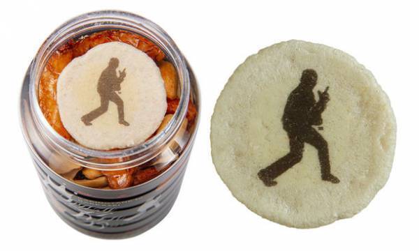 ファン必見！CKB×柿の種のコラボ商品　全国ライブツアー初日の9月23日(金・祝)販売開始！