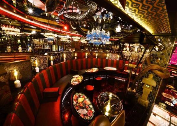 ホストクラブと造形集団が作る“金色の聚楽第”『金夜叉～ZERO～』を国内メディアへ貸し出し開始！