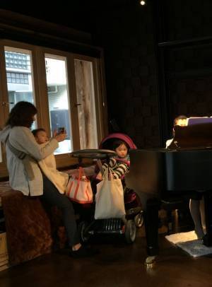 ピアニスト 松田眞樹による「猫ふんじゃった」にまつわるコンサートを麻布十番偶然劇場にて10月に開催