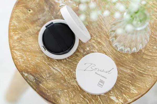 【9月16日19時より予約受付開始】ライフケアブランドharuから100％天然由来 スキンケア感覚の色付き保湿クッションが誕生！～脱ファンデ提案！日中も100％天然由来のスキンケアタイムに～