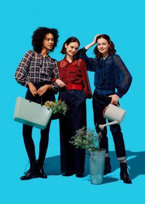 トゥービー バイ アニエスベー、「MODERN GiRL !!」をテーマにした2022秋冬のメインコレクションを展開　