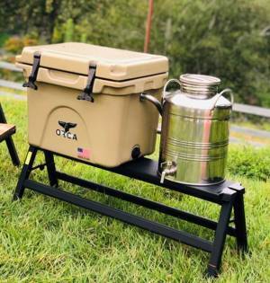 脚立は脚立として使わないのが主流！？キャンプでもインテリアでも映え確定のステップスツールを9/22より発売