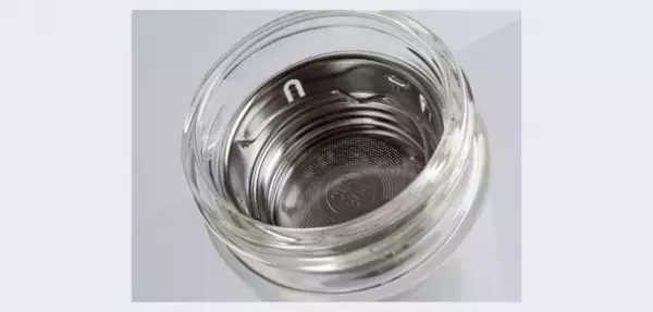 茶こし付き二重構造ガラスボトルの「INFUSION」全国の店舗で、オンラインで、9月より一般販売スタート！