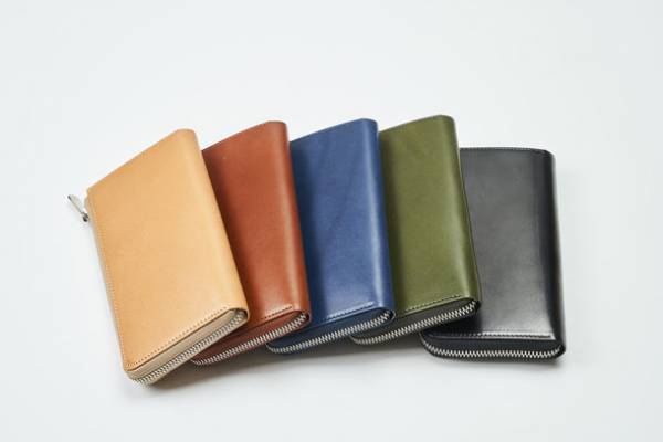 お札を守る「ファスナーガード」搭載の長財布【aioa L】　2022年9月30日よりMakuakeにて販売開始