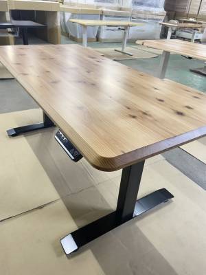 Makuake先行販売で目標の1,208％を達成！約360万円を売り上げた、国産の「木の昇降デスク」が誕生。素材とサイズをセミオーダー可能な「100年昇降ウッドデスク」