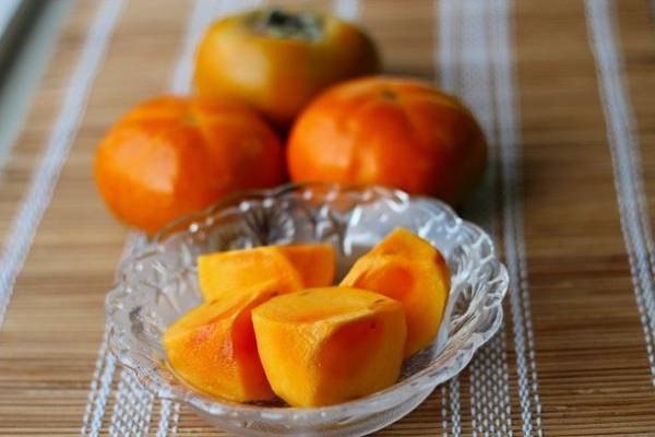 ＜東京で奈良を知る「奈良まほろば館」10月イベント案内＞＝柿・大和野菜／おすすめ観光紹介＝