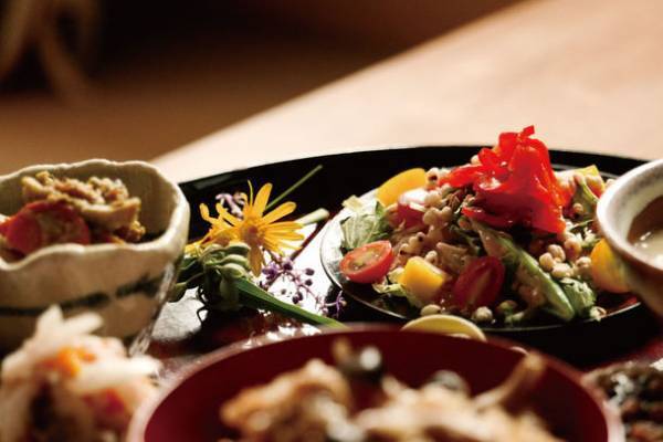 ハトムギを使用したオーガニック＆ヴィーガンフードなどが楽しめる「はとむぎの杜 東生駒店」が12月オープン予定！