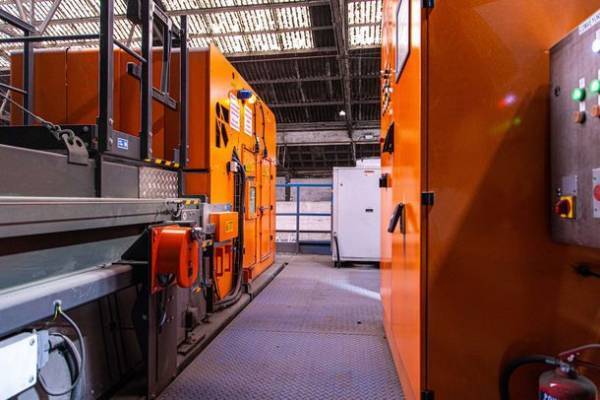 英・アルトレード社が、トムラの高性能な新型X-TRACT(TM)により純度99％のアルミニウムを回収