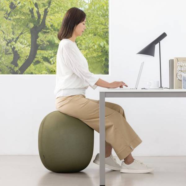 暮らしに溶けこむフィットネスアイテムを販売する「&MEDICAL神戸阪急店」にAI姿勢分析「シセイカルテ」を導入