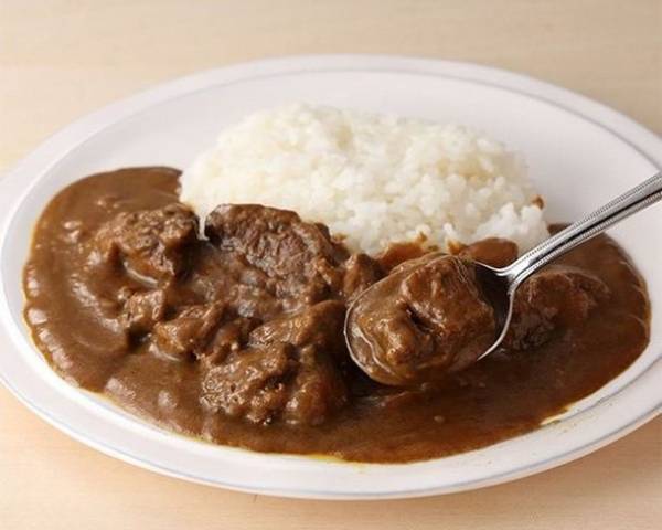 この秋、新商品が続々登場！鳥取和牛の肉屋の本気、あかまる牛肉カレー