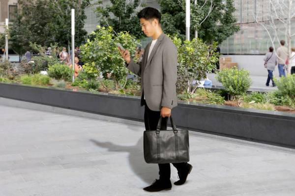 肩掛け調節可能なオールシーズントートバッグ、11月下旬よりクラウドファンディングにて販売