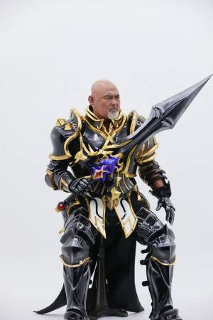 真タフガイ、登場。「魔塔転生：タフガイへの挑戦状」のアンバサダーにプロレスラー・武藤敬司さんが就任　新webCMも公開