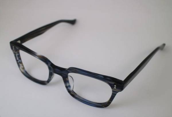 佐々木セルロイド、土に還る素材を利用したサングラス「CustoMegane」をアパレル事業向けに10月18日より受注開始