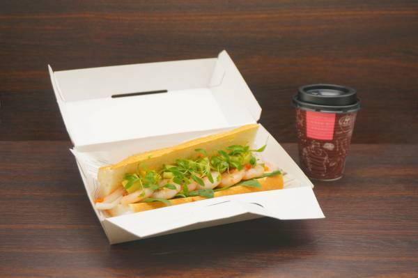 ～　母なるびわ湖で、心と身体を整える　～「megumiヨガクルーズ」