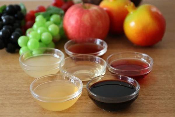世界初！(※)オーガニック、無添加、無ろ過、非加熱のフルーツビネガー6種類をブレンド　「オーガニックイタリアミック酢」を9月29日に発売