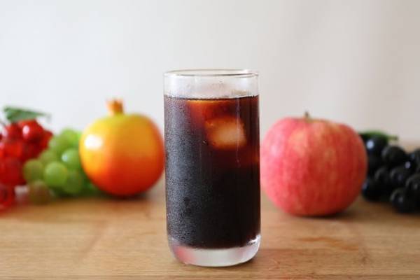 世界初！(※)オーガニック、無添加、無ろ過、非加熱のフルーツビネガー6種類をブレンド　「オーガニックイタリアミック酢」を9月29日に発売