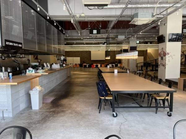 BBQスペースを併設したレストランが特徴の大型レストラン「theworld」11月11日オープン