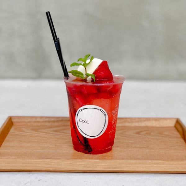 “インフューズドコーヒー”を味わえる都内初の店舗　コーヒースタンド『POOL cafe』裏原宿に10月1日(土)グランドオープン