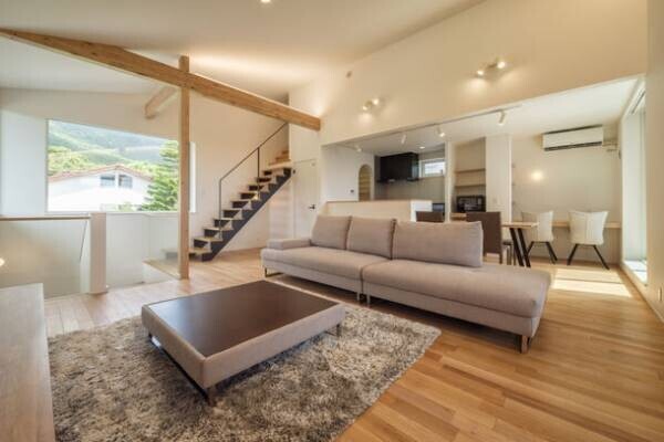 世界遺産・屋久島で高性能な暮らしを体感できる、宿泊施設を兼ねたコンセプトハウス「KeiU(ケーウ)」オープン