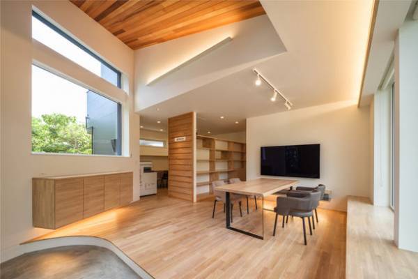 世界遺産・屋久島で高性能な暮らしを体感できる、宿泊施設を兼ねたコンセプトハウス「KeiU(ケーウ)」オープン