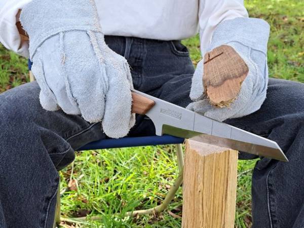 アウトドア向け商品　多喜火鉈シリーズ第三弾！バトニングの目印となる縦ラインを入れた「多喜火鉈　ステンレスナイフ型」を11月8日に発売