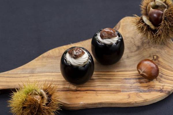 最後の仕上げはお客様の目の前で！たまご専門店「TAMAGOYA」秋の収穫祭にてLIVE感を楽しむ「和栗モンブランパンケーキ」が10月11日より新登場