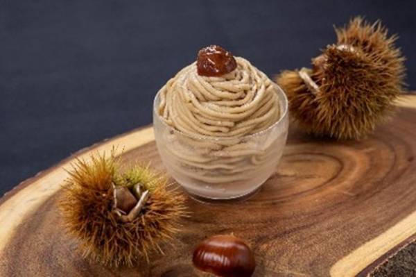 最後の仕上げはお客様の目の前で！たまご専門店「TAMAGOYA」秋の収穫祭にてLIVE感を楽しむ「和栗モンブランパンケーキ」が10月11日より新登場