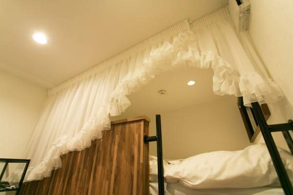 「ムーンライトヴィラ河口湖大橋」がオープン1周年記念プランを販売開始　2022年12月31日まで“1室1万円OFF”でご宿泊！