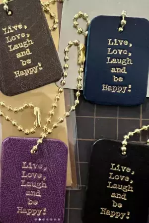 発売から1ヶ月で1万人の元へ　“ボールペンで描ける箔”「煌葉-kiraha-」がリニューアル発売