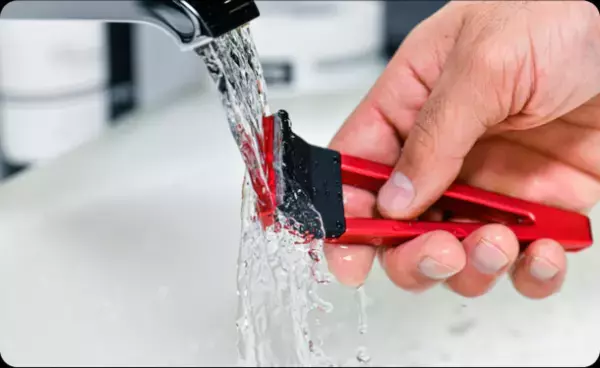 新感覚の一枚刃カミソリ“HYPE Razor”　応援購入サービス「Makuake」にて10月13日(木)18時より応援プロジェクトがスタート