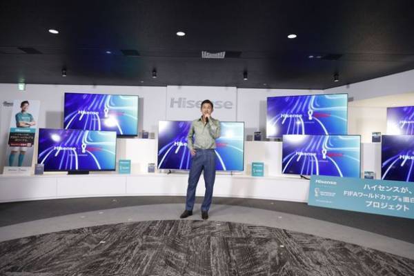 キングカズが国立競技場で試合を行った翌日にプロジェクトアンバサダーを務めるハイセンスジャパン本社を訪問！