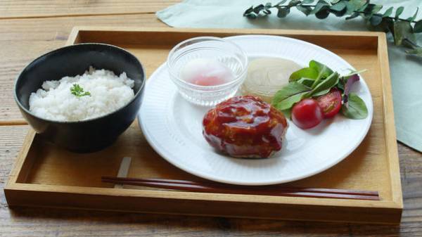 【新製品】ミニマルなデザイン、豊富な調理機能が、これからの炊飯器のニューノーマル。「マルチライスポット」がA-Stageから発売