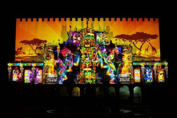 【志摩スペイン村】「スパークリング・クリスマス」の実施