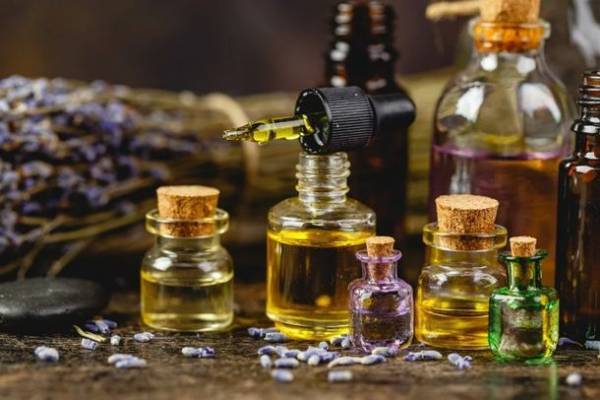 身体を癒すアロマオイルやアクセサリーが揃う「APEIRO」のオンラインショップが10月14日オープン！