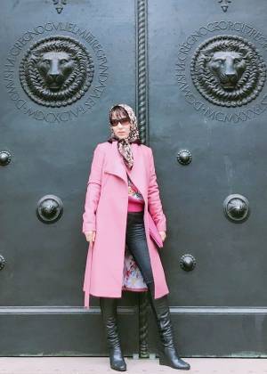 ロンドンで人気のアーティスト鈴木ナオミ　2022年11月3日 ベストアルバムリリースと来日ライブ