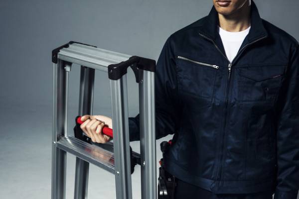 10分に1台売れる脚立「脚軽(ASHIGARU)」　発売から10年を記念した新商品を2022年11月1日(火)数量限定発売