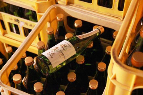 江戸時代に発見された風穴で貯蔵した熟成酒　風穴音響熟成　風音流-Kazeneru- 720mlを10月20日発売！