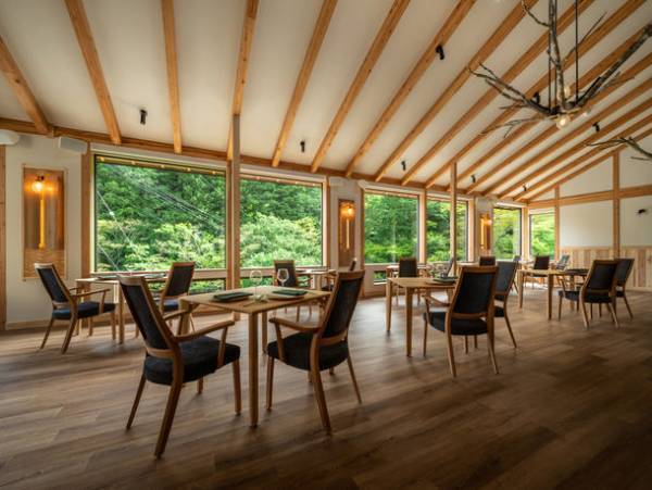 フレンチ×信州を食と空間で表現した『Restaurant溪』信州の名湯・鹿教湯温泉に11月15日オープン