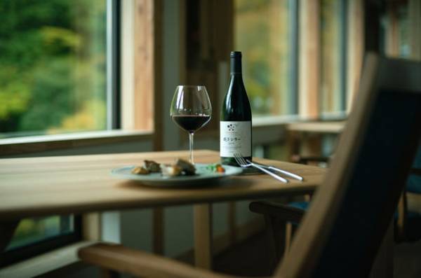 フレンチ×信州を食と空間で表現した『Restaurant溪』信州の名湯・鹿教湯温泉に11月15日オープン