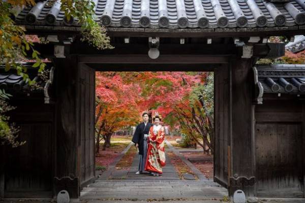 タクシー会社が手掛ける“京都の穴場”で前撮りプラン「MK Photo Wedding ～最高の瞬間を特別な1枚に～」新緑につづき、紅葉シーズンのプランも発売