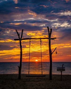 健康長寿の古都「京丹後市」にて夕景と美食を堪能する「京丹後サウナとマルシェのマジックアワー」を11/5・6に開催　先着24組サウナ体験無料ご招待！